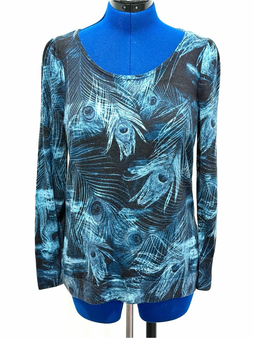 Talbots Teal Peacock-Print Scoop Neck Long Sleeve 100% Merino Wool Sweater